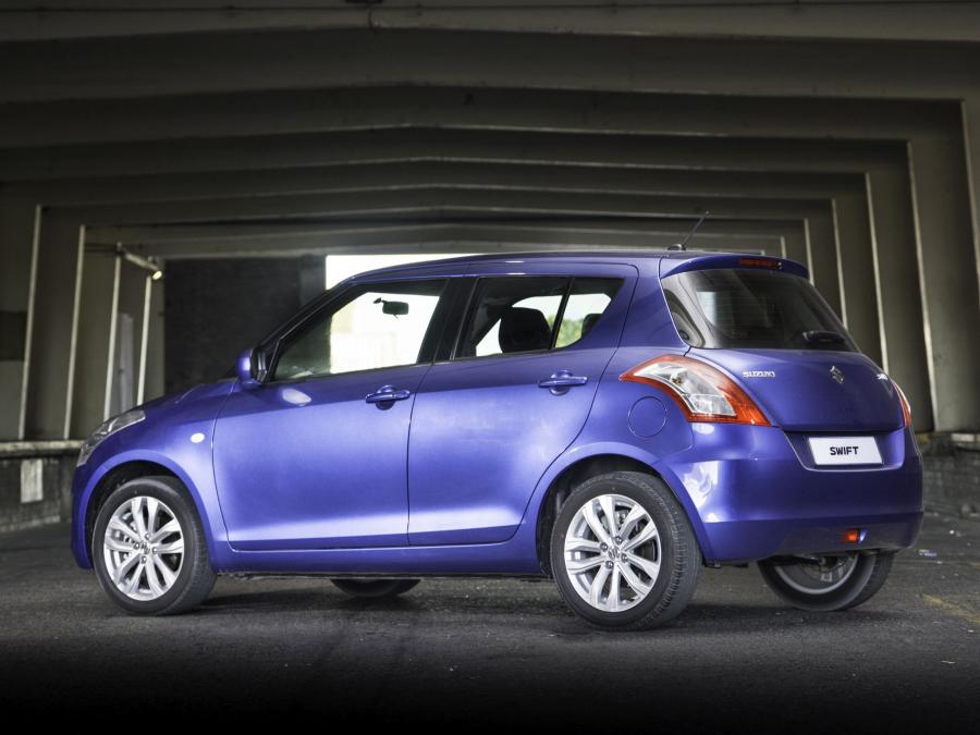  Suzuki Swift 5-Door 2014 года  (ZA) (фото 6 из 9)